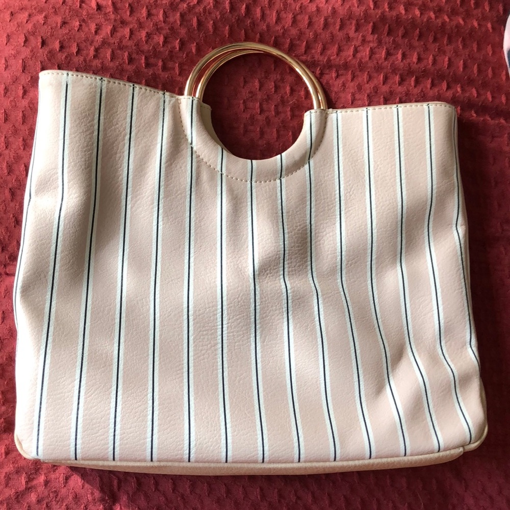 🔥FLASH SALE🔥Lauren Conrad crossbody